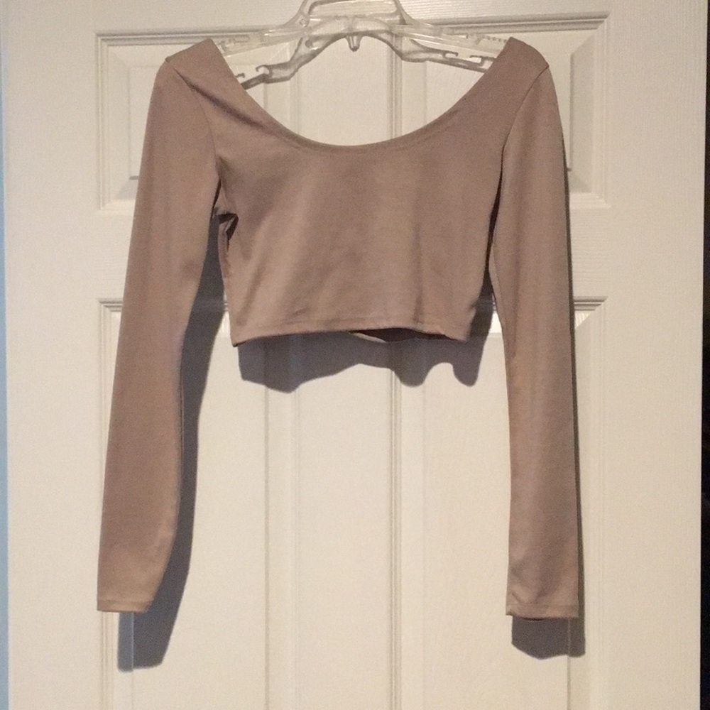 Foreign Exchange size small crop top